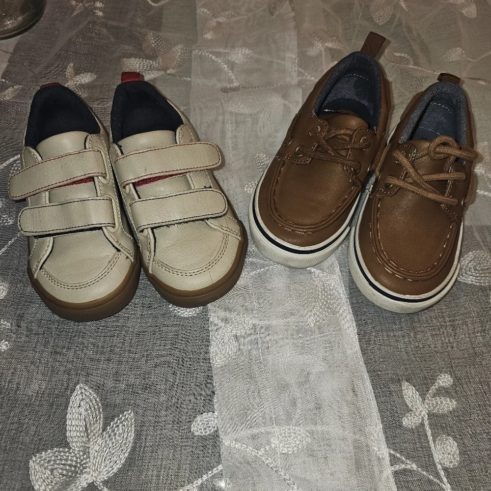 Old Navy, kids shoes size 7